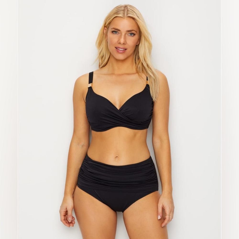 Miraclesuit Solid Surplice Bikini Top In Black Size 36D - Picture 4 of 10